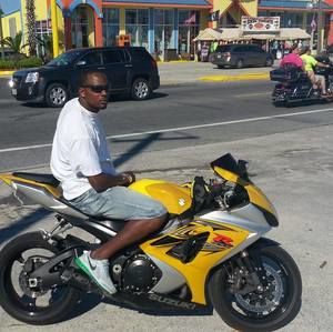 Meet your Posher, Derrick